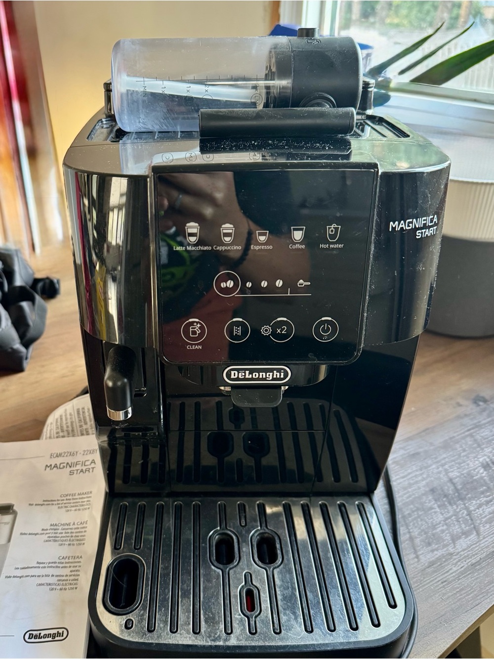 De'Longhi Magnifica Start Black Automatic Espresso & Cappuccino Maker